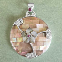 Pink Shell & Carved Flower Pendant