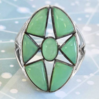 One of a Kind Chrysoprase Star Ring Size 8