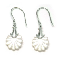 Mother of Pearl Fan Flower Earrings