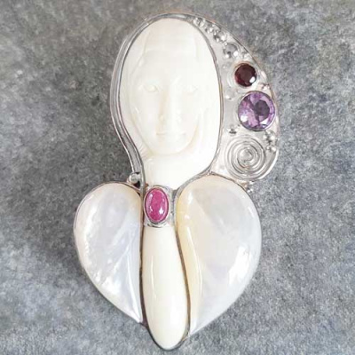 Goddess Pin-Pendant with Mother of Pearl, Amethyst, Ruby and Garnet