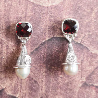 Sterling Silver Garnet Post Earrings with Peach Pearls