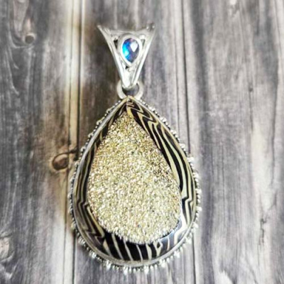 Zebra Print Window Druzy Pendant with Quartz 