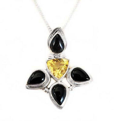 OnyxOnyx and Citrine Hinged Pendant with Chaindant with Chain