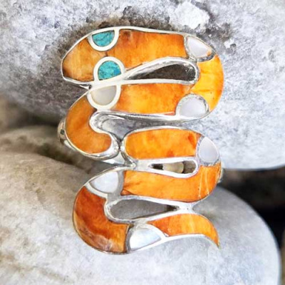 Spiny Oyster Shell Serpent Ring Size 8