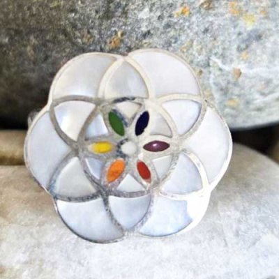 Mother of Pearl Shell Peruvian "Sacred Flower of Life" Ring Size 8