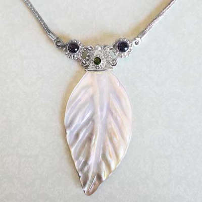 Black Mother of Pearl Leaf, Iolite, and Chrome Diopside on Woven Necklace (18" + 2")